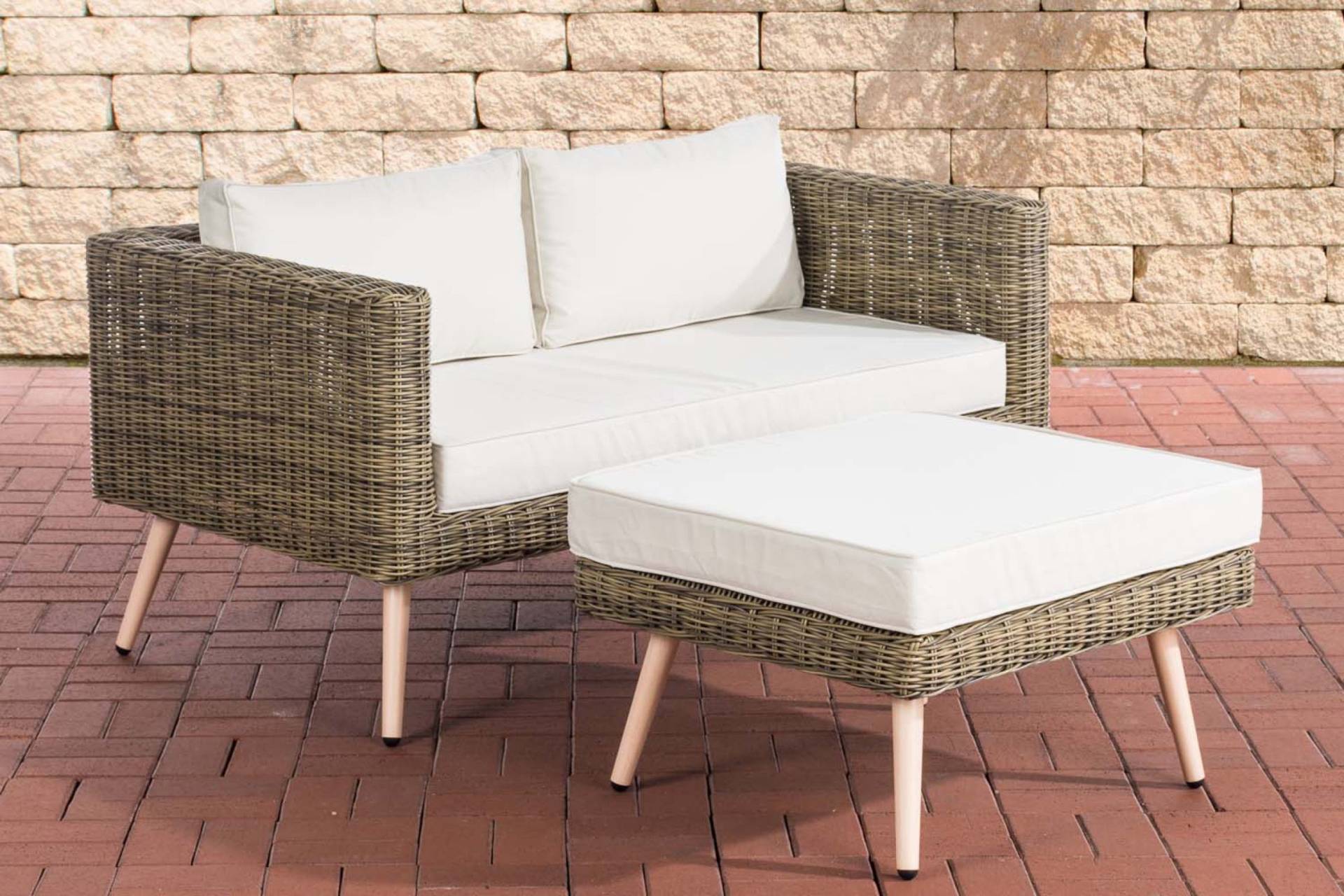 TPFGarden 2er Sofa Moldau mit Fußhocker Rundrattan natura 40 cm (Hellbraun) - cremeweiß Stück von TPFGarden