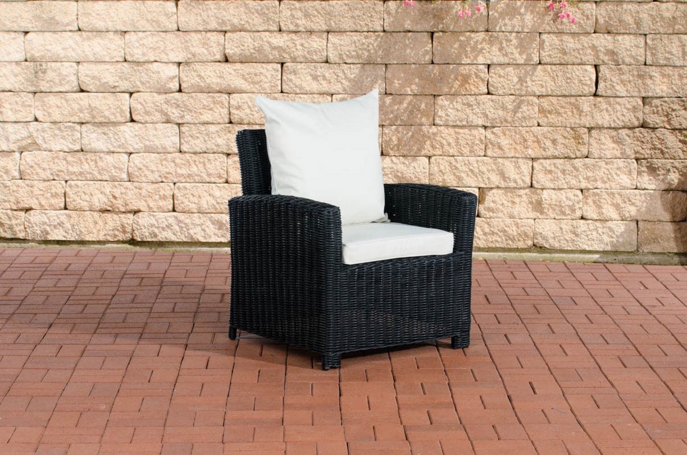 TPFGarden Gartensessel Fino - Rattansessel für Garten, Balkon, Terrasse - Farbe: schwarz (Hochwertiger und stabiler Gartensessel aus handgefertigtem Polyrattan, 1-St., Outdoor-Sessel mit pulverbeschichtetem Aluminumgestell), Balkonstuhl, Terrasssenstuhl - Maße (TxBxH): 70 x 73 x 82cm von TPFGarden