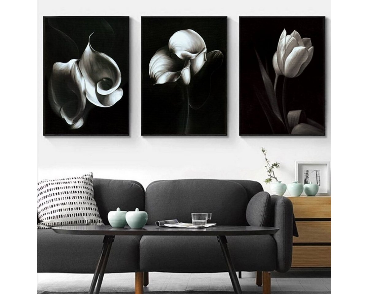 TPFLiving Kunstdruck (OHNE RAHMEN) Poster - Leinwand - Wandbild, Weiße Blüten / Blumen auf schwarzem Hintergrund - (13 verschiedene Größen zur Auswahl - Auch im günstigen 3-er Set), Farben: Weiß, Schwarz - Größe: 60x80cm von TPFLiving