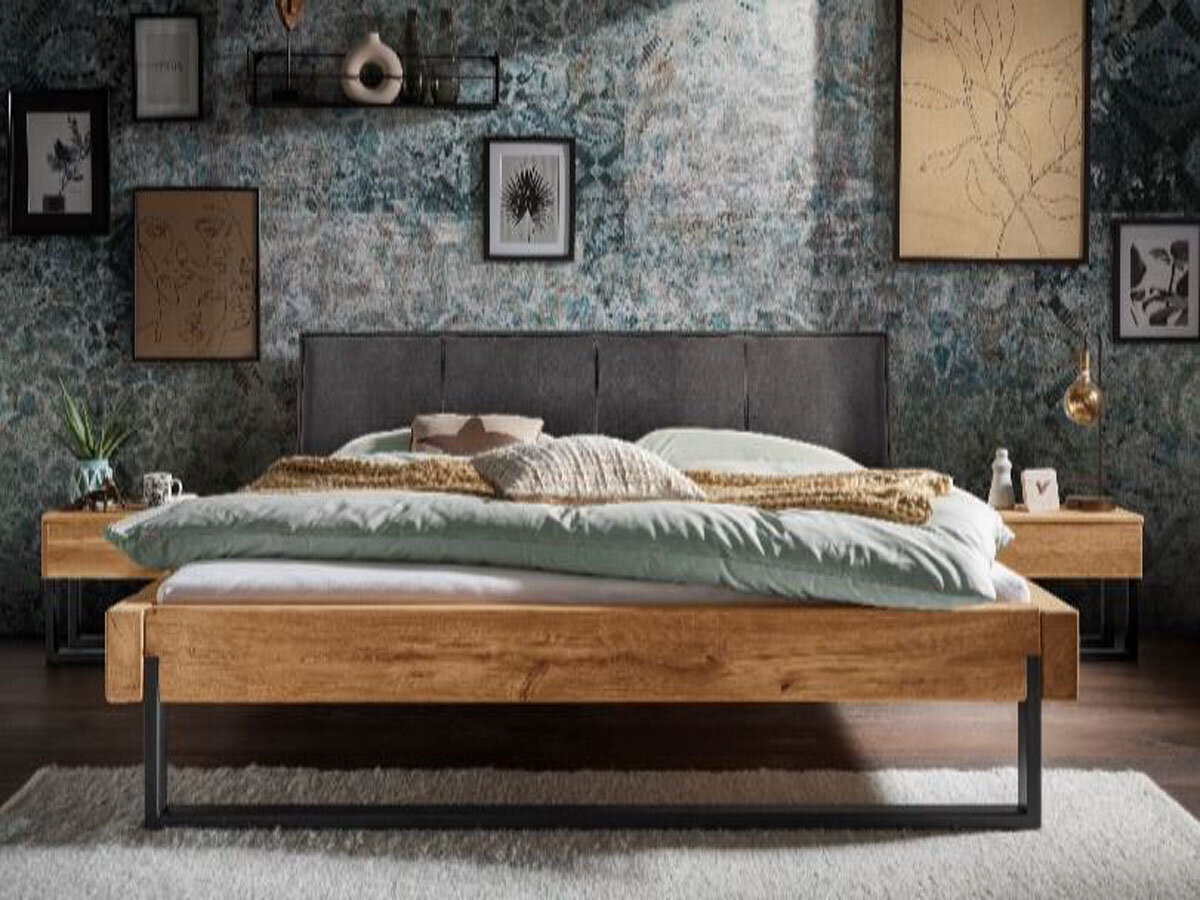 TPT Balkenbett 817.5 Wildeiche massiv geölt 180 x 200 cm Metallkufe TPT Balkenbett 817.5 Wildeiche massiv geölt 180 x 200 cm Metallkufe von TPT Möbel