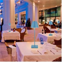 Trade Shop - usb aufladbare tischlampe 10 watt 3 lichtfarben verschiedene farben D27-3C - Himmelblau Trade Shop - usb aufladbare tischlampe 10 watt 3 lichtfarben verschiedene farben D27-3C - Himmelblau von TRADE SHOP TRAESIO