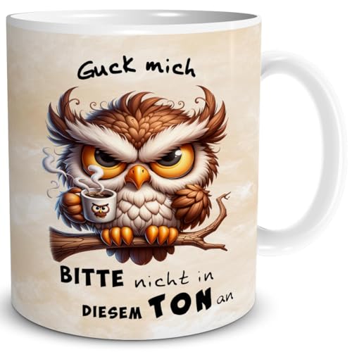 TRIOSK Tasse Eule lustig mit Spruch Guck mich nicht in diesem Ton an Eulenmotiv Sprüche Geschenk Spaßtasse für Eulenliebhaber Frauen Männer Büro Kollegen Beige, Keramik 300ml von TRIOSK