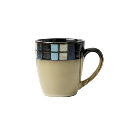 Keramiktasse im nordischen Stil, einfache und gestreifte Unterglasur-Farbe, karierte Linien Keramiktasse im nordischen Stil, einfache und gestreifte Unterglasur-Farbe, karierte Linien von TROSIQUANJIA