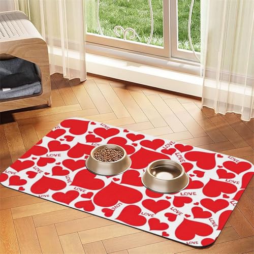 Saugfähige Leder-Tischdecke für Hunde und Katzen, mit Herzmotiv, 4 mm dick von TTIGLHOH
