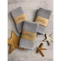 Gästehandtücher Waffelpique, Handtuch , Duschtuch, Saunatuch von TUTTIFRUTTIhandmade