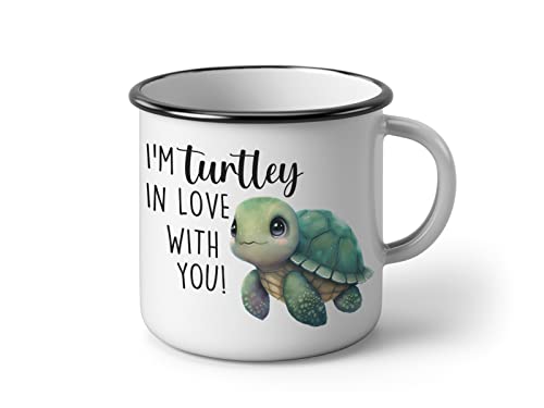 Emaille Tasse mit Schildkröte und Spruch I'm turtley in love with you Geschenkidee von Tachinedas Kreativshop