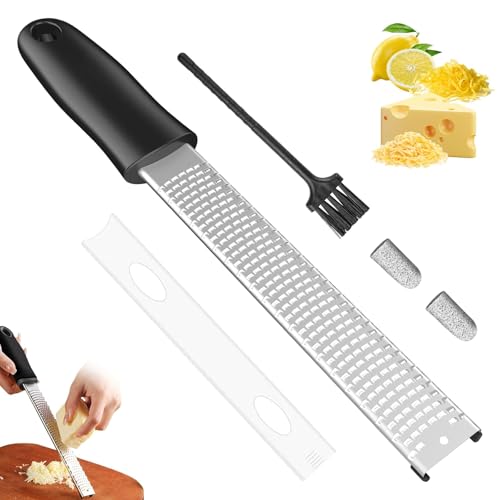 Käsereibe Zitronenreibe Zester Reibe Fein Parmesanreibe Handreibe Rasiermesserscharfe Premium Edelstahl Reibeoberfläche -Spülmaschinengeeignet inkl. Schutzabdeckung &Reinigungsbürste für Hartkäse, Zit Käsereibe Zitronenreibe Zester Reibe Fein Parmesanreibe Handreibe Rasiermesserscharfe Premium Edelstahl Reibeoberfläche -Spülmaschinengeeignet inkl. Schutzabdeckung &Reinigungsbürste für Hartkäse, Zit von Taichaeu