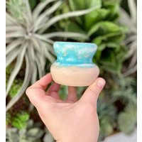 Aqua Bud Vase von TakeItEasyCeramics