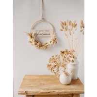 Personalisierter Türkranz | Stickrahmen Mit Namen Individuelles Türschild Willkommensschild Geschenkidee Zur Hochzeit|Tales Of Marley von TalesOfMarley