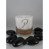 Grüne Und Weiße Buchstabe P Stumpenkerze - Kerzendeko Grüne Und Weiße Buchstabe P Stumpenkerze - Kerzendeko von TalkativeWax