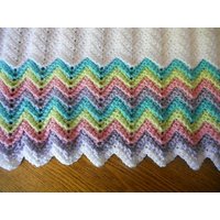Pastell Regenbogen Träume Baby Ripple Decke - Versandfertig von TalulaCrafts