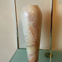 Handgeschnitzte Stein 12'' Vase Made in Kenya von TamserCo