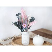Trockenblumenstrauß "Pastell Farben" Lila, Rosa, Blau, Grün Mit Vase - Strauß Für Tisch Dekoration von Tanafleur