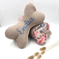 Leseknochen, Personalisiert - Wilde Federn von TanteFi