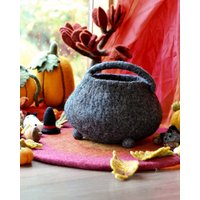 Hexenkessel Filztasche, Hexenkorb Aus Filz Für Halloween von TaraTreasuresAU