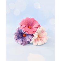 Filz Pastell Blumen Set Von 3 Stielen - Rosa Lila Und Weiße Blumen, Tara Treasures Aus Wollfilz Filz Pastell Blumen Set Von 3 Stielen - Rosa Lila Und Weiße Blumen, Tara Treasures Aus Wollfilz von TaraTreasuresAU