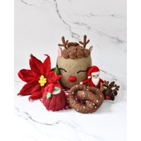 Weihnachten Filz Spielen Essen Weidekasten | Aus Wollfilz Weihnachtstorte, Brezel, Weihnachtsmann, Weihnachtsstern Weihnachten Filz Spielen Essen Weidekasten | Aus Wollfilz Weihnachtstorte, Brezel, Weihnachtsmann, Weihnachtsstern von TaraTreasuresAU