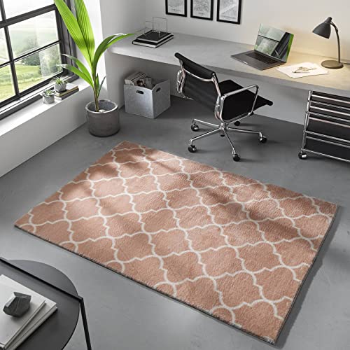 Taracarpet Kurzflor Wohnzimmer Designer Teppich Valetta in skandinavischem Boho Muster waschbar Rosa-Creme 060x120 cm von Taracarpet