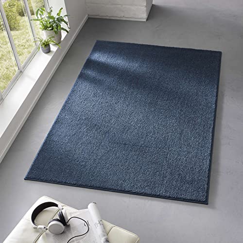 Taracarpet Teppich Kurzflor weicher Designer Uni Bodenbelag Madrid fürs Wohnzimmer, Kinderzimmer, Schlafzimmer und die Küche geeignet Dunkel-Blau 140x200 cm von Taracarpet