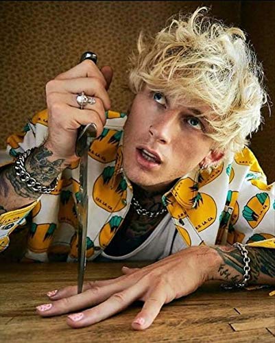 Target Store Machine Gun Kelly MGK Rapper, 30,5 x 45,7 cm gerolltes Poster von Target