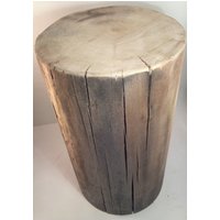 Rustikaler Pappel Stump Hocker Blumenständer Foto Requisite von TarheelCustomWood
