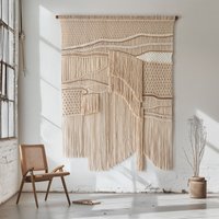 Natürlicher Makramee-Wandbehang Für Eingangsbereich, Boho-Wanddekor Boho-Makramee-Wandkunst, Abstrakter Wandteppich von TariTali