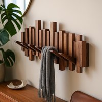 Moderne Holz-Klavierhakenleiste - Wandgarderobe | Eingangsbereich Organizer & Dekorative Aufbewahrungslösung Moderne Holz-Klavierhakenleiste - Wandgarderobe | Eingangsbereich Organizer & Dekorative Aufbewahrungslösung von TasioTola