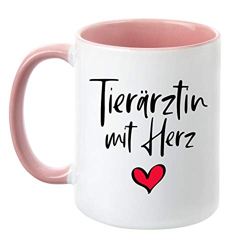 TassenTicker® "Tierärztin mit Herz - beidseitig Bedruckt - Tasse - Beruf - Arbeit - Geschenkidee (rosa) von TassenTicker