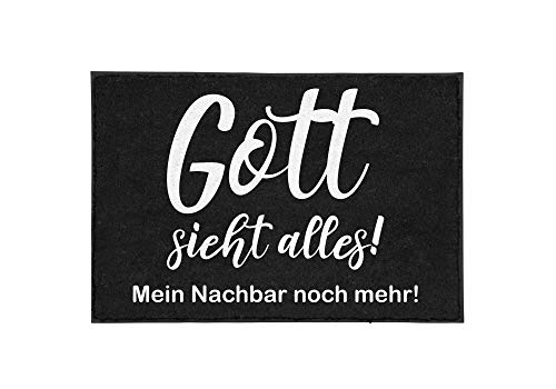 TassenTicker - Fußmatte mit Spruch -Gott Sieht Alles! Mein Nachbar noch mehr! - lustig - innen & außen - schwarz - waschbar - Geschenkidee - Dekoration von TassenTicker