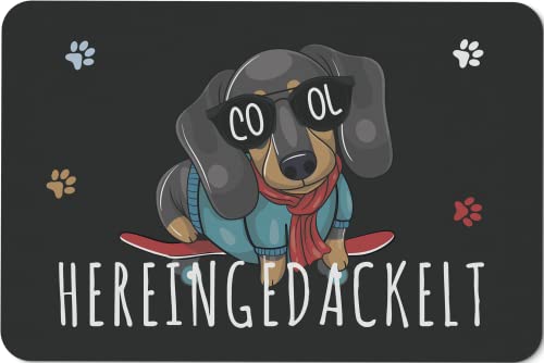 Tassenbrennerei Dackel Fußmatte mit Spruch Hereingedackel - Matte lustig mit coolen Dackel - Geschenk für Dackelbesitzer von Rauhaardackel, Kurzhaardackel und Langhaardackel von Tassenbrennerei