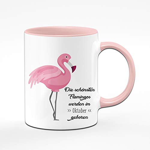Tassenbrennerei Flamingo Tasse mit Spruch Die schönsten Flamingos Werden im Oktober geboren - Geschenk zum Geburtstag, Geburtstagstasse, Tassen mit Sprüchen lustig (Oktober) von Tassenbrennerei
