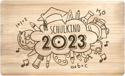 Tassenbrennerei Frühstücksbrettchen - Schulkind 2023 - Echtholz Made in Germany - Geschenk zur Einschulung, Schulanfang von Tassenbrennerei