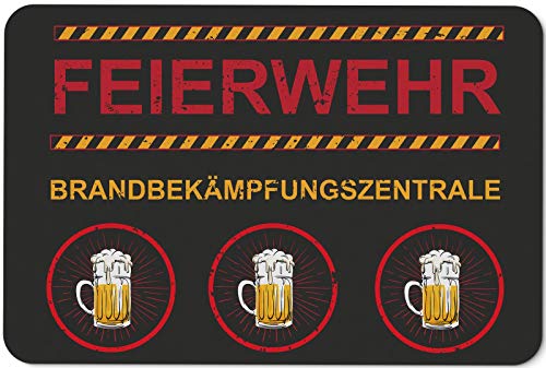 Tassenbrennerei Fußmatte mit Spruch Feierwehr Brandbekämpfungszentrale - Bier Türmatte lustig - Feuerwehr - für innen & außen - waschbar von Tassenbrennerei