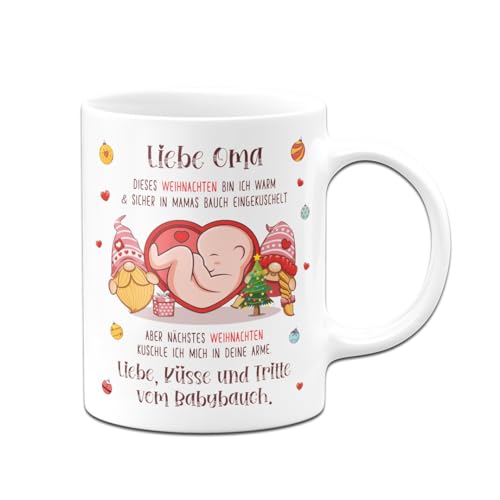 Tassenbrennerei Tasse - Liebe Oma dieses Weihnachten bin ich noch in Mamas Bauch - Kaffeetasse als Geschenk für werdende Großeltern (Weiß) von Tassenbrennerei