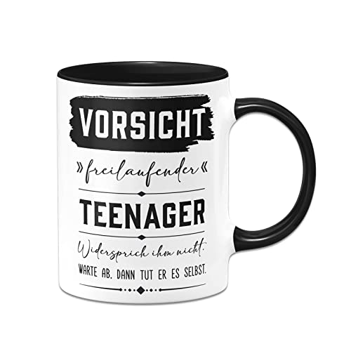 Tassenbrennerei Tasse - Vorsicht freilaufender Teenager - Kaffeetasse lustig mit Spruch als Geschenk zur Jugendweihe - Geschenkidee Sohn, Tochter (Schwarz) von Tassenbrennerei