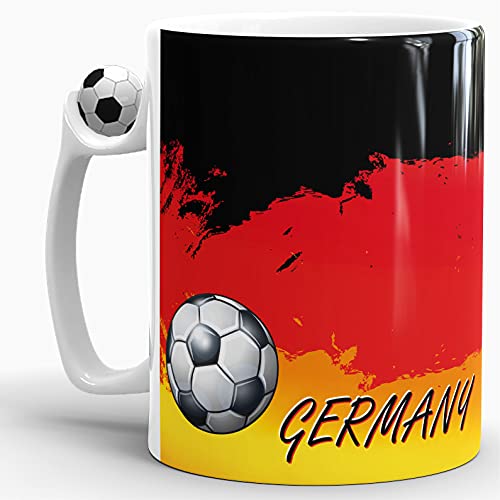 Deutschland-Tasse passend zur WM oder EM mit Fussball - Fussball-Tasse/Länderfarbe/Weltmeisterschaft/Flagge/Fahne/Cup/Mug/Qualität Made in Germany von Tassendruck