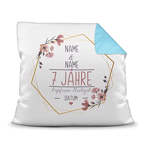 Kissen Hochzeitstag Kupferne Hochzeit - mit Name & Datum selbst gestalten - 7 Jahre Ehe, Geschenk Hochzeit, Jubiläum, Jahrestag - Hochzeit Farbkissen Rückseite Hellblau, 40x40 cm I Personalisiert von Tassendruck