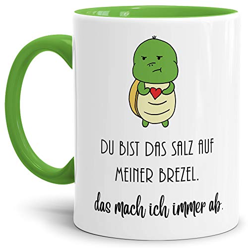 Schildi-Tasse mit Spruch Du bist das Salz auf meiner Brezel, das mach ich immer ab/Liebe/Paar/Kaffeetasse/Schildkröte/Lustig/Innen & Henkel Hellgrün von Tassendruck