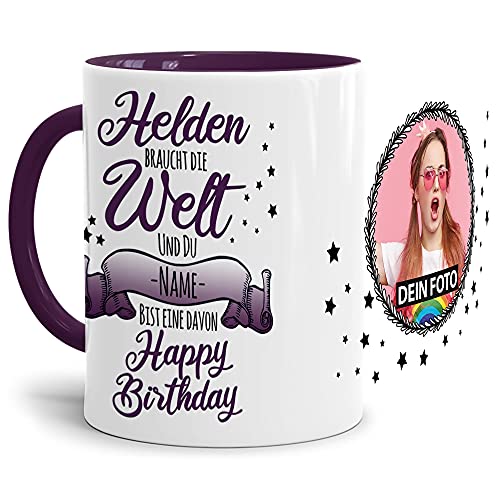 Tasse Happy Birthday mit Spruch - Helden braucht die Welt - personalisierbar mit Wunschname - Geschenkidee für Frauen, Innen & Henkel Violett, 300 ml von Tassendruck