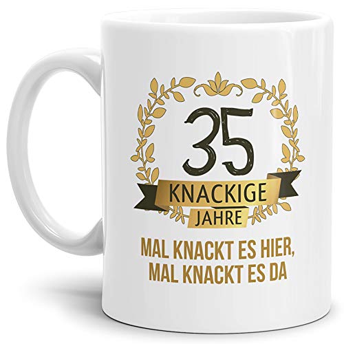 Tassendruck Geburtstags-Tasse Knackige 35" Geburtstags-Geschenk Zum 35. Geburtstag/Geschenkidee/Scherzartikel/Lustig/Witzig/Spaß/Fun/Mug/Cup/Beste Qualität - 25 Jahre Erfahrung von Tassendruck