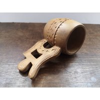 Handgeschnitzte Holz Schaufel Kleine Tasse Volkskunst von TasteVintage