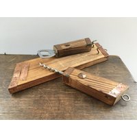 Vintage Flaschenöffner Holz Korkenzieher Handgemachte Küchenutensilien 60Er Jahre Rustikale Barware Bottle Kappe Öffner Norwegen Souvenir von TasteVintage