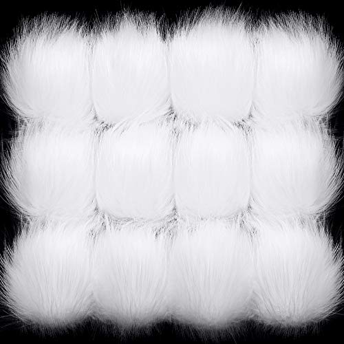 Weiße Kunst Pelz Pompon Ball DIY Pelz Pompons Weiße Flauschige Pompon Bälle mit Gummiband für Hüte Schuhe Schals Mützen Tasche Schlüsselbund Charme Zubehör (12 Stücke) von Tatuo