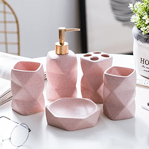 Tauzveok Badezimmer Set Geometrische Figur Luxuriöses Badezimmer Zubehör Set Keramik mit Seifenspender, Zahnputzbecher, Seifenschale, Zahnbürsten-Halter,Rosa,5Pcs Tauzveok Badezimmer Set Geometrische Figur Luxuriöses Badezimmer Zubehör Set Keramik mit Seifenspender, Zahnputzbecher, Seifenschale, Zahnbürsten-Halter,Rosa,5Pcs von Tauzveok