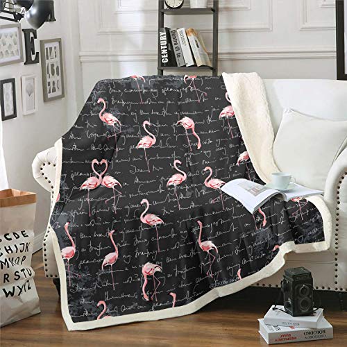 Tbrand Flamingo Decke 150x200cm Mädchen Tropisch Flamingo Muster Kuscheldecke Rosa Vogel Wohndecke für Kinder Schwarz Weiß Buchstabe Flanell Fleecedecke von Tbrand