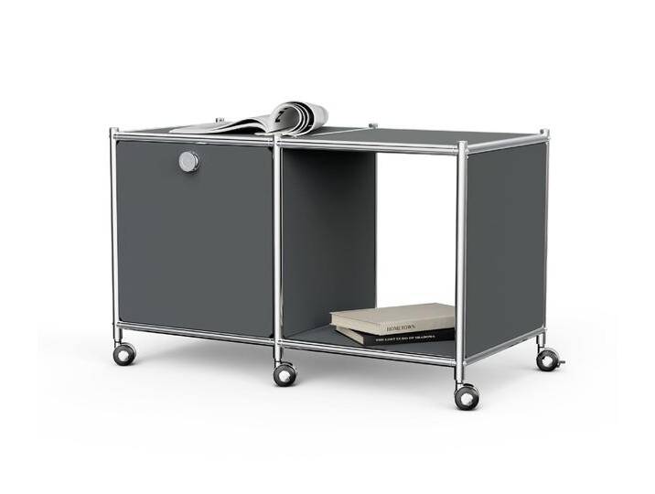 Tchibo - Beistelltisch Metall »Cn3« mit 1 Klappenfach und Rollen - 78,5x40x48,5cm - chrom - Stahl / Aluminium / Kunststoff Tchibo - Beistelltisch Metall »Cn3« mit 1 Klappenfach und Rollen - 78,5x40x48,5cm - chrom - Stahl / Aluminium / Kunststoff von Tchibo