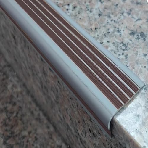 Treppenkantenstreifen, Leuchtende Selbstklebende Anti-Rutsch-Treppenschutzstreifen, Flexible Stufenkanten-Dekorstreifen, Einsetzbar Im Innen- Und Außenbereich(Brown,8.64m/340in/28.33ft) von Tdsmyxgs