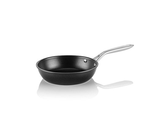 TECHEF - Onyx Collection 20,3 cm Antihaft-Bratpfanne, PFOA-frei, spülmaschinenfest, Edelstahlgriff, Induktionsfertig, hergestellt in Korea (20,3 cm) von TeChef