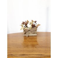 Herbst Kürbis Arrangement Seidenblumen, Holzkiste Herzstück von TeaCakesandPosies