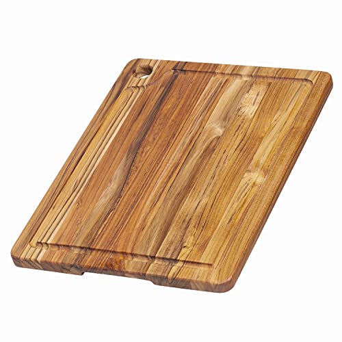 TeakHaus Marine Schneidebrett Holz mit Saftrille M | 41 x 30,5 x 2 cm | Küchenbrett Holz mit Aufhängung | Nachhaltiges, FSC-zertifiziertes Teakholz | Holzbrett Küche für Gemüse & Fleisch von Teakhaus